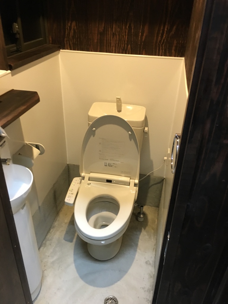京橋トイレ改修工事　施工完了